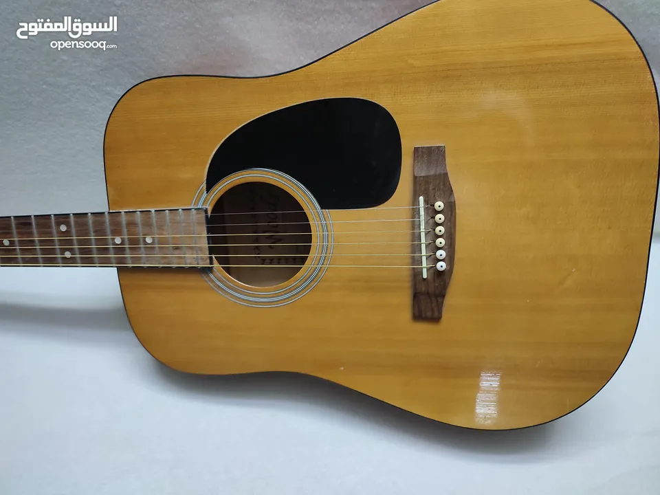 Gitar جيتار للبيع