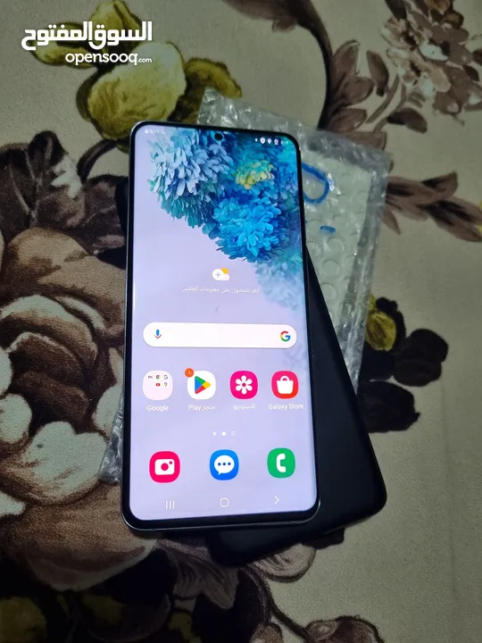 مستعمل اخو الجديد Samsung S20 رام 16 جيجا 128 بدون كرتونه عربي هدية شاحن الاصلي متوفر توصيل