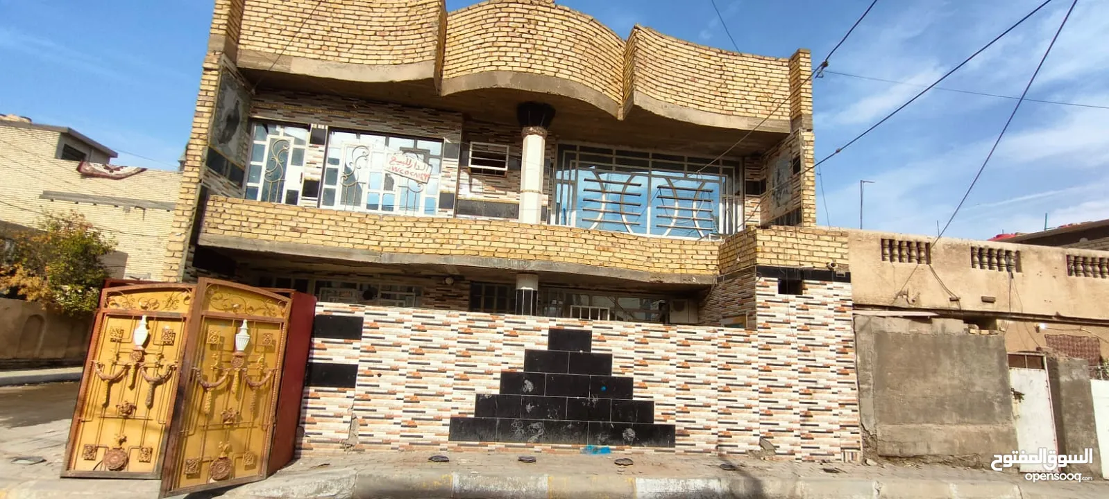 بيت ركن للبيع في منطقة الحسينية