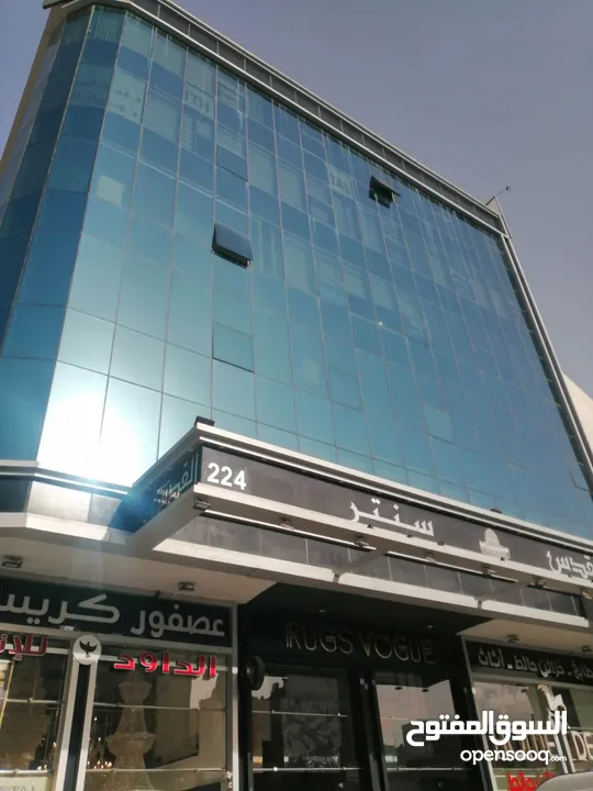 محل تجاري للإيجار أو للبيع مع سده في خلدا عمارة القدس امتداد شارع وصفي التل