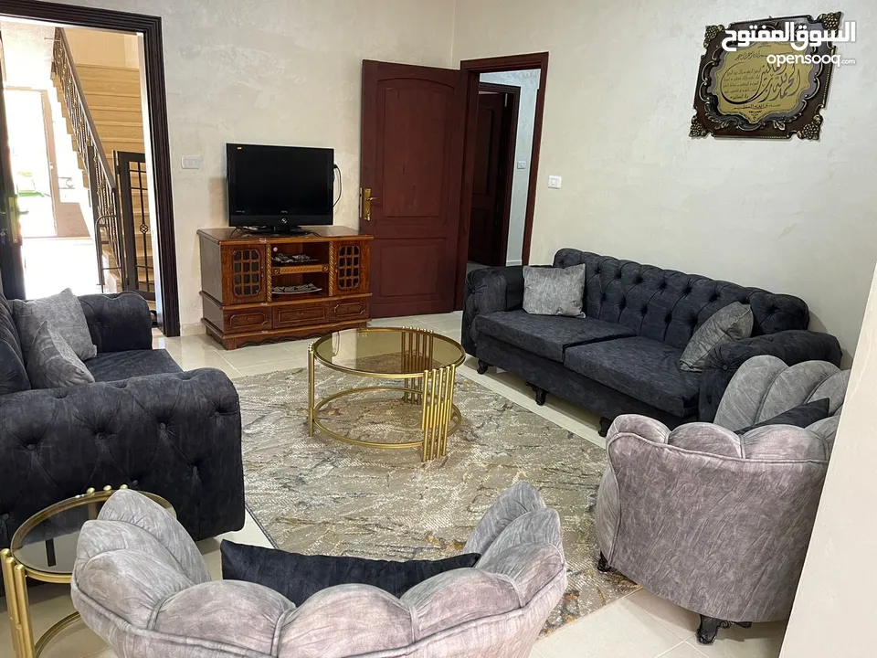 استأجر شقة مفروشة بأجمل إطلالات عمان - ناعور
