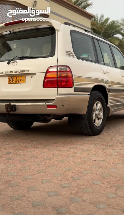 2002 GXR Land Cruiser ستيشن بحالة الوكالة