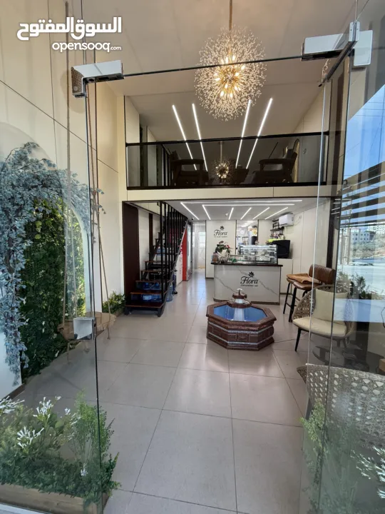 مطعم وكافي للبيع بيرزيت بجانب الجامعة