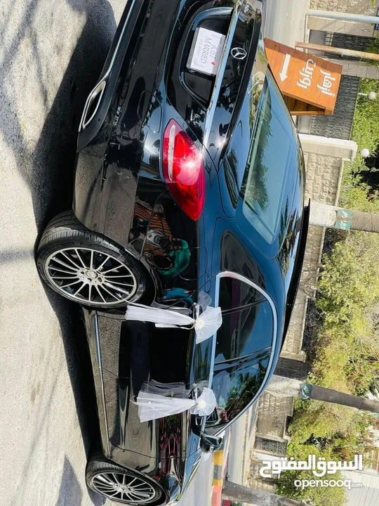 Mercedes C200 2019 (أحمد الشرمان) لتأجير سيارات الأعراس