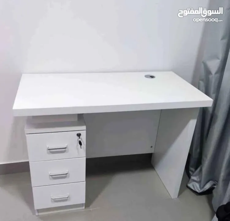 I selling office furniture available