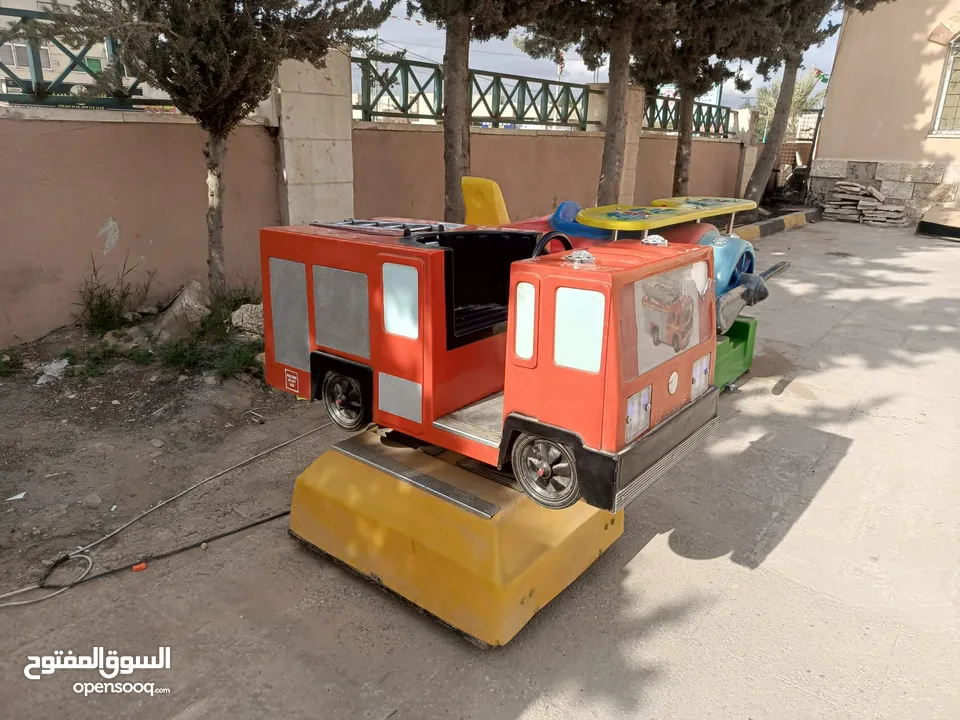 العاب هزازات اطفال وتجهيز الحدائق