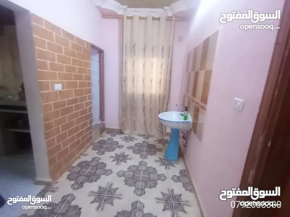 مزرعه مع بيت ريفي جاهز حديث مفروش جاهز يصلح مزرعه او سكن ريفي
