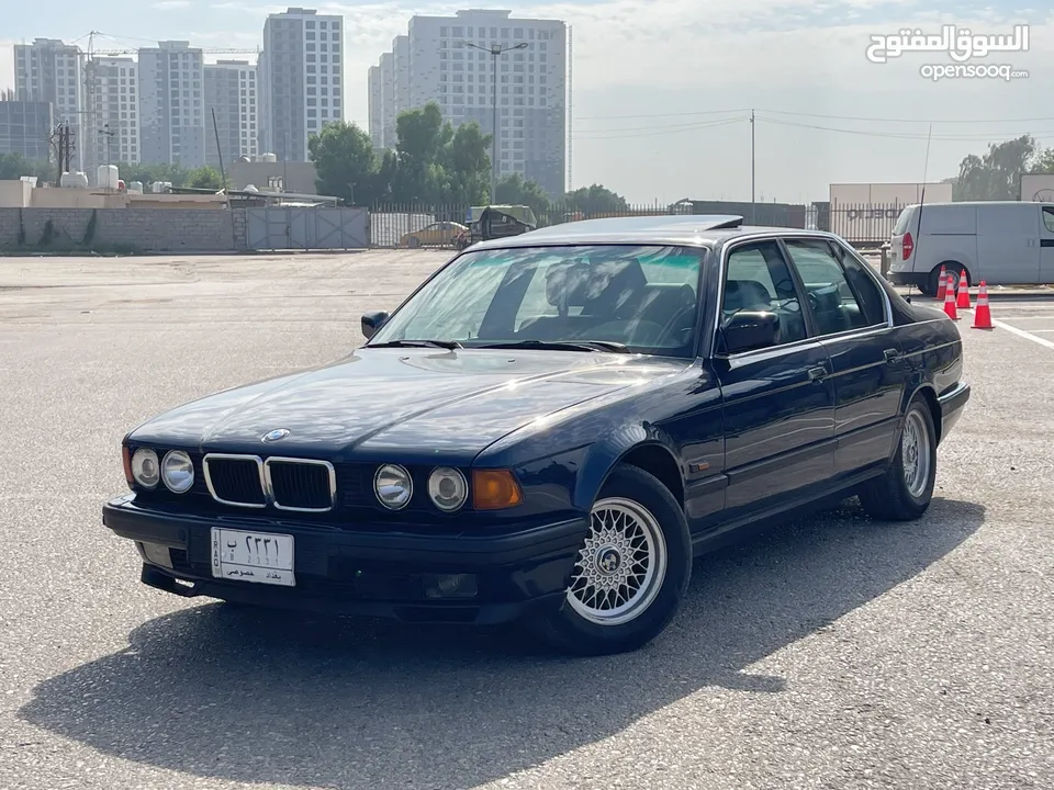 BMW 735i 1992