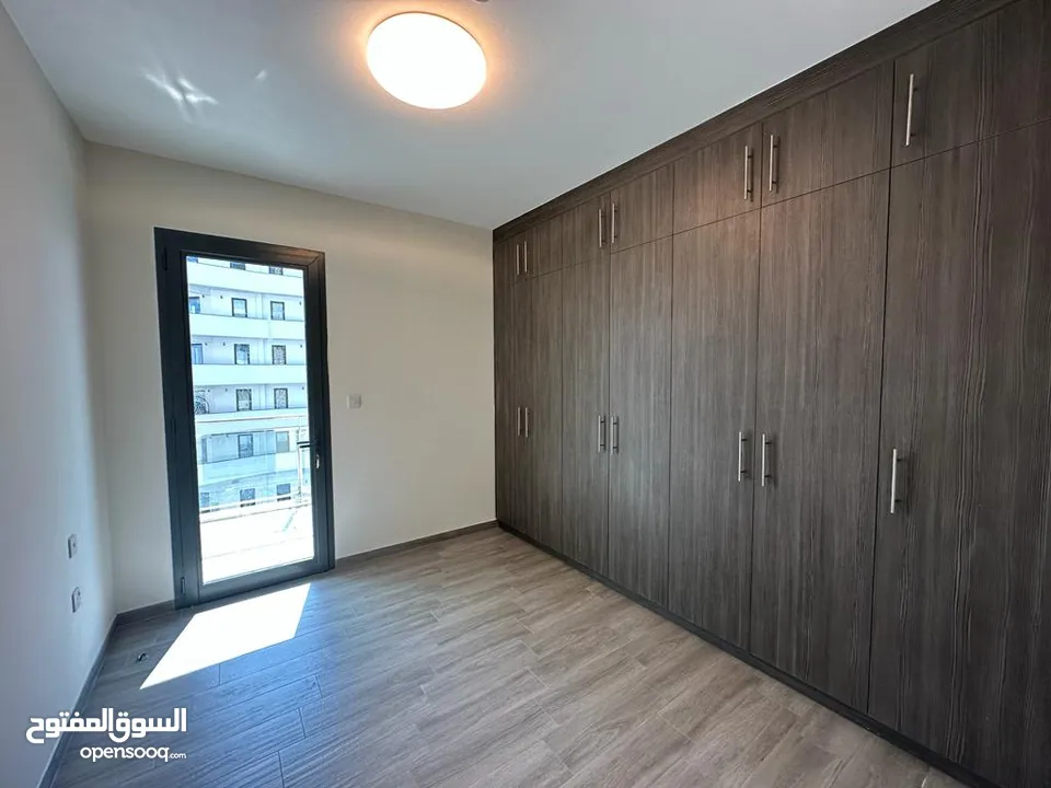 1 BR Luxury Flat For Sale – Freehold – Muscat Hills