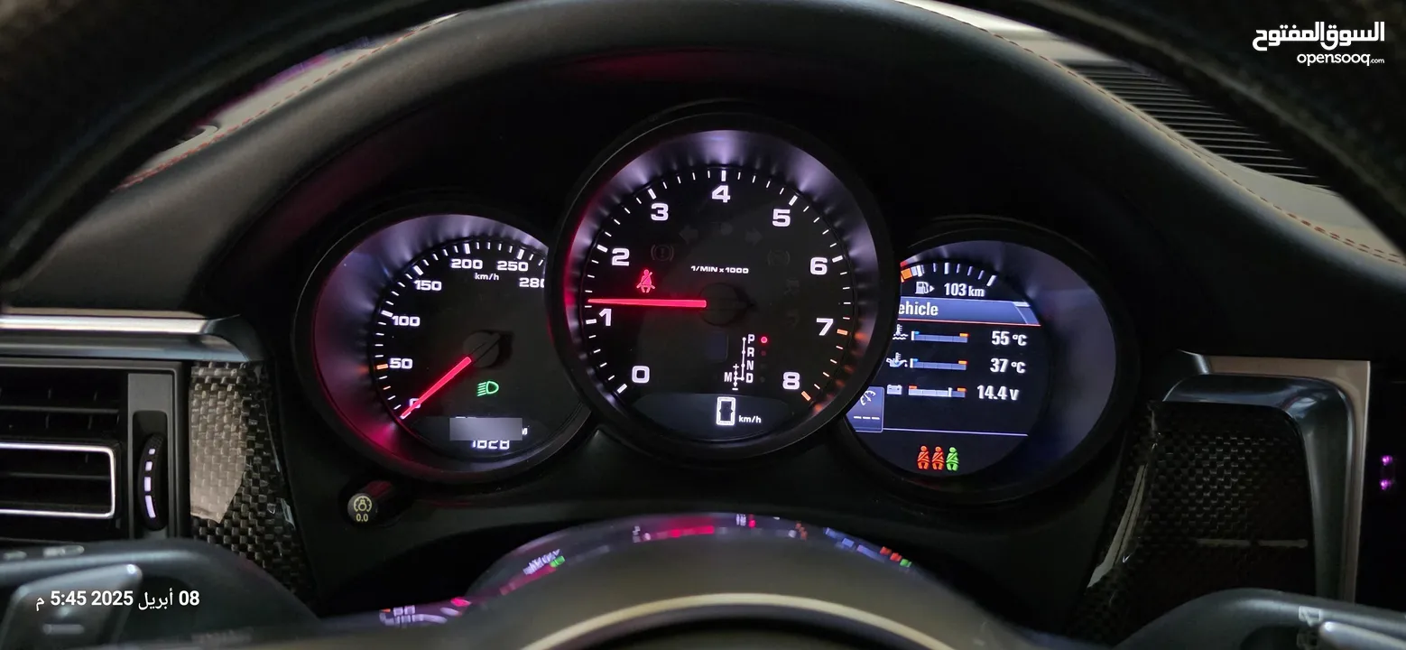 Porsche macan 2019  رمادي فاتح  وارد الوكاله مالك واحد   مواصفات خاصه ...مالك واحد  بسعر مميز