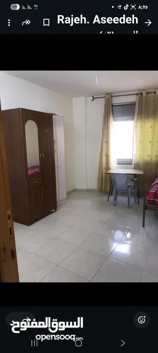 شقه سكنيه اربع غرف مفروشه للطالبات قريبه من الاكاديميه