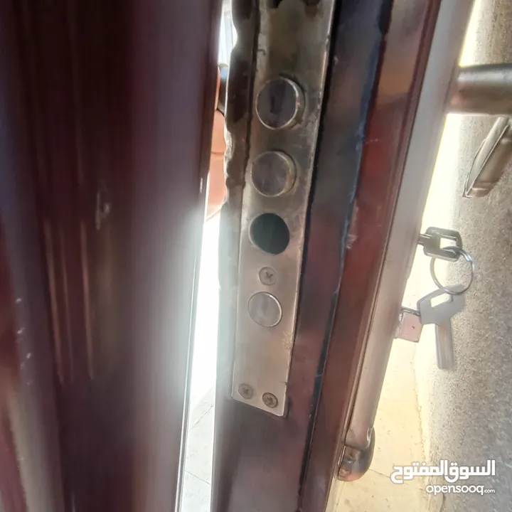 باب حديد مسلح الماني