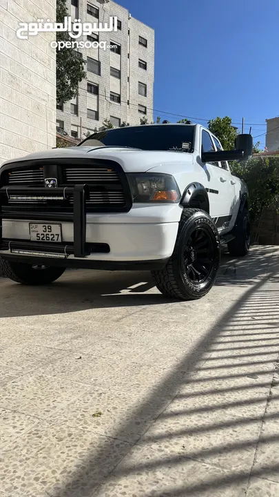 Dodge ram 2011 Hemi 5700cc معدل بالكامل