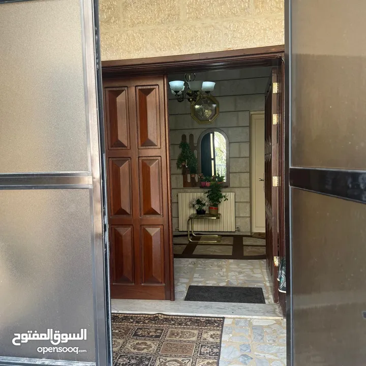 منزل سكني فاخر مستقل طابقين +تسوية حي الرونق بيادر وادي السير-من المالك مباشرة