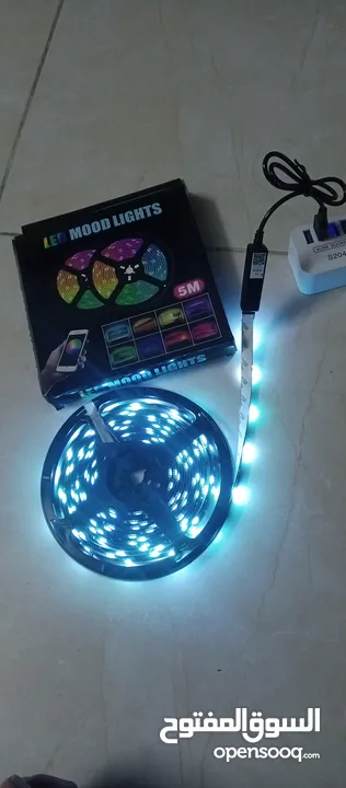 شريط حبل اضائه ليد LED RGB LIGHT تحكم بالريموت اوتطبيق يضئ الوان يعمل عن طريق وصلةUsb ضوء زينه ديكور