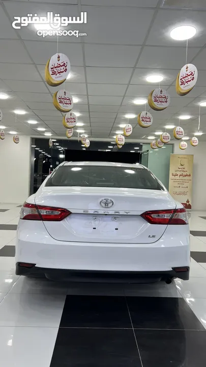 TOYOTA CAMRY LE 2018