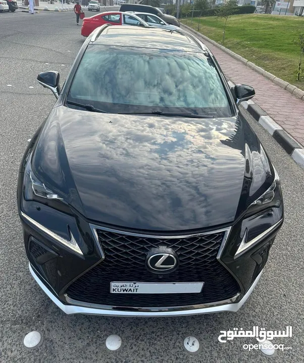 للبيع سيارة لكزس 2018  ‏:NX300  Fsport‏  كامل المواصفات اعلي فئة