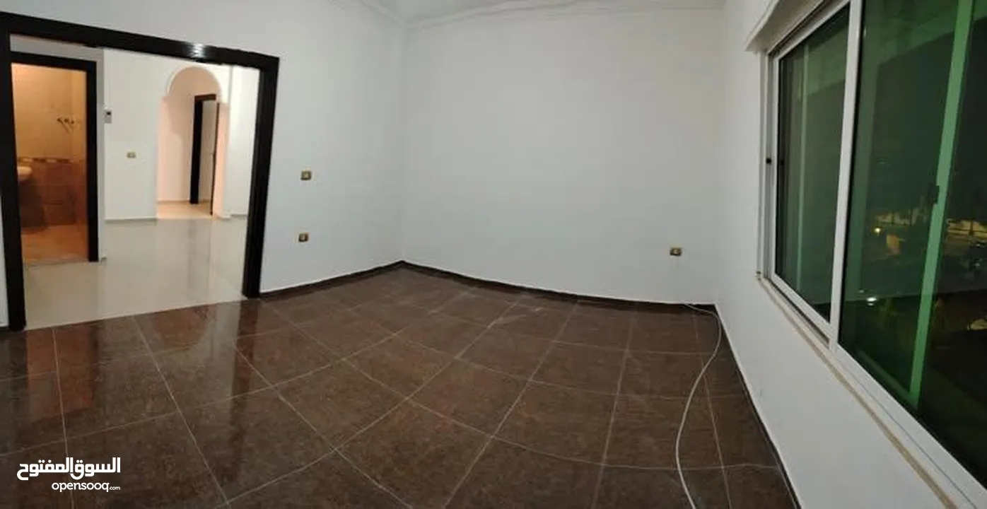 شقة فارغة للايجار من المالك مباشرة