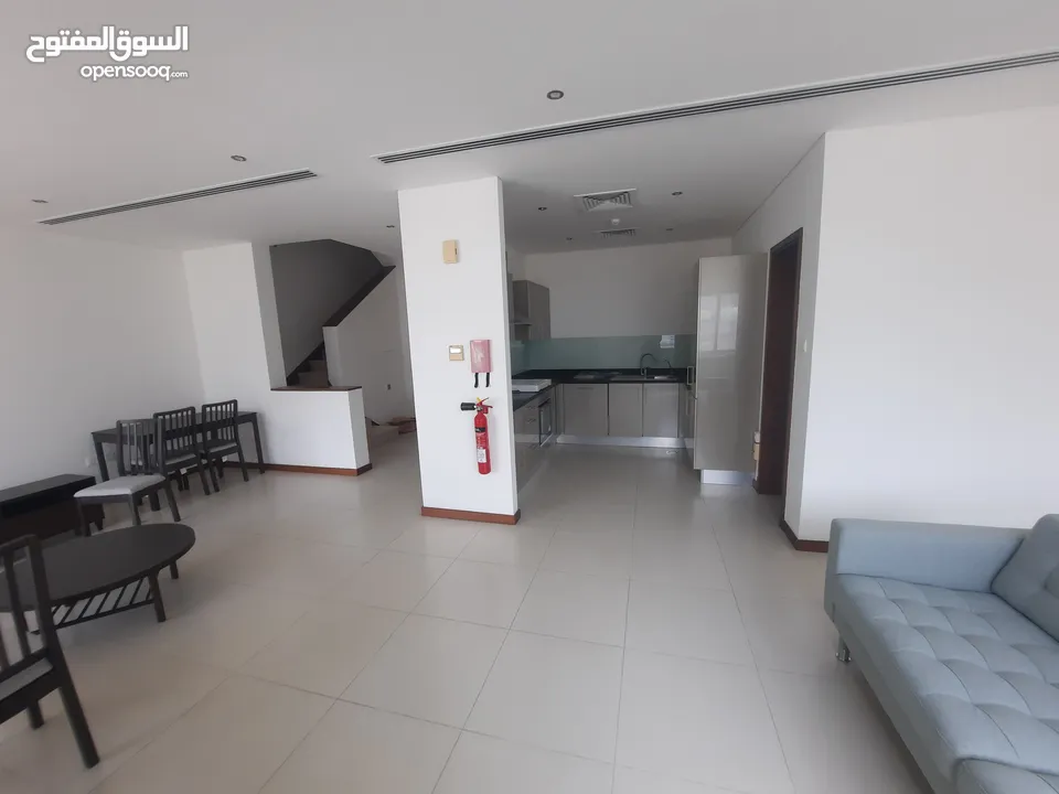 Duplex for rent in Khwair