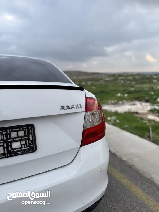 سكودا رابيد موديل 2015 ديزل اصل برايفت يد ثانية محرك 1600 جير عادي