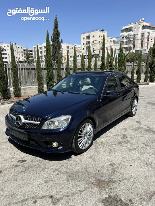 C220 ماتور 2200 ديزل 194 حصان بدون اي عيوب ماتور چير هيئة زيت فلاتر جنط كوشوك بدون اي عيوب نهائيا