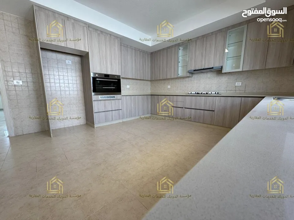 شقة فاخرة - دير غبار - 4نوم 2ماستر - 380م - مطبخ فاخر - فايربليس - قرب الخدمات