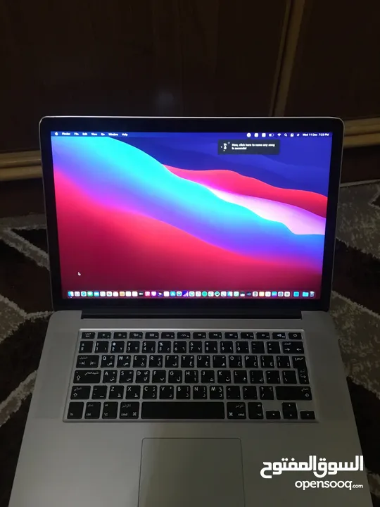 Macbook pro 2014 15inch i7 2.5 ghz اكثييييييير قوي ك معالج و البطاريه بتقعد على الاقل ساعتين
