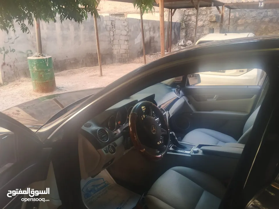 مرسيدس بنز c200