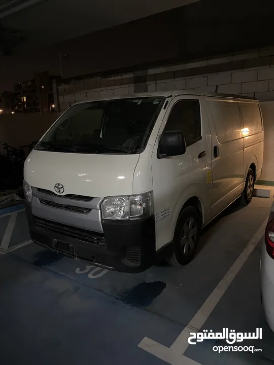 TOYOTA HIACE 2021 GCC  perfect conditions for sale