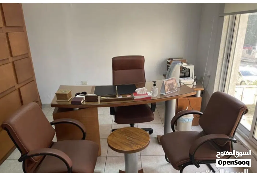 مكتب فاخر خشب بلوط : أثاث مكتبي : عمان الصويفية (236484778)