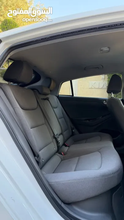 هونداي ايونيك 2023