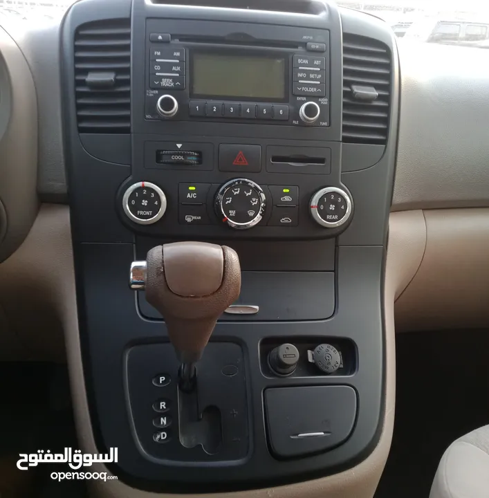 Kia Carnival V6 3.3L Model 2015