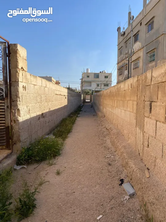 منزل عائلي طابقين الزرقاء