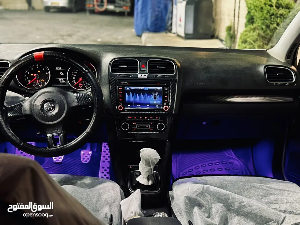 جولف mk6  جير عادي   موديل 2011 تسيير 2014 بالرخصه