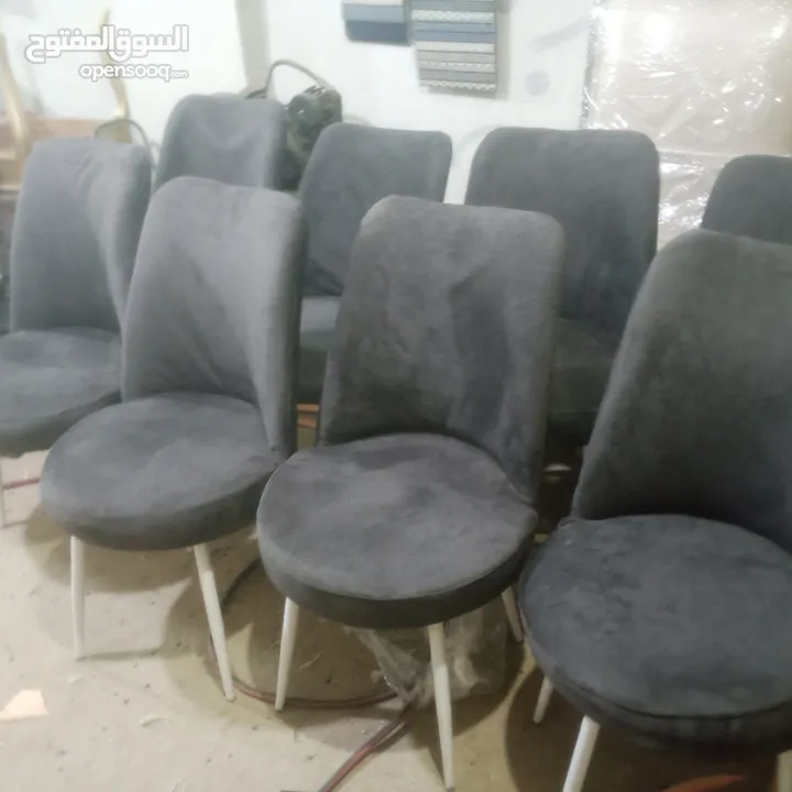 8كراسي سفرة بحالة ممتازة