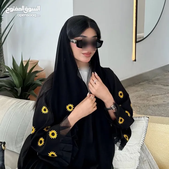 ترند عباد الشمس  عباءه حبر خليجي تطريز عباد الشمس