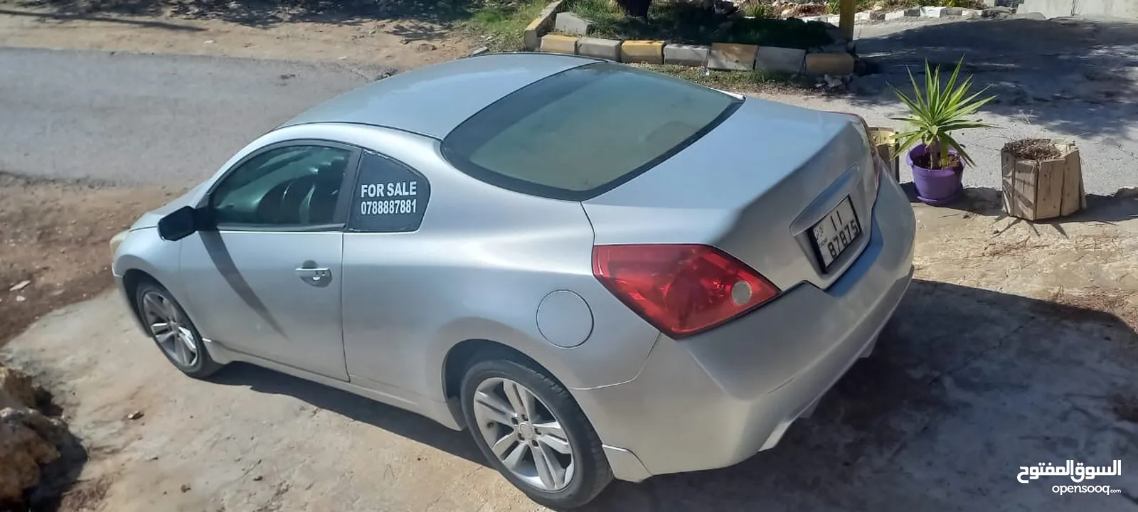 نيسان التيما كوبيه 2500cc