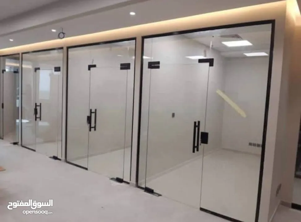 حجير سكريت ITQAN وستانليس ستيل وشورات البوكس و المرايا بيع وتفصيل وتركيب ما يلزم جميع الزجاج