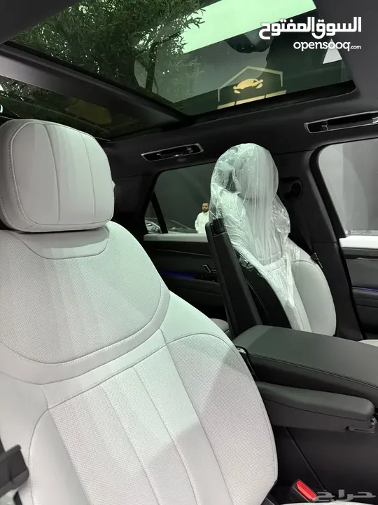 Range Rover sport  2025 number One Luxury Car Rental