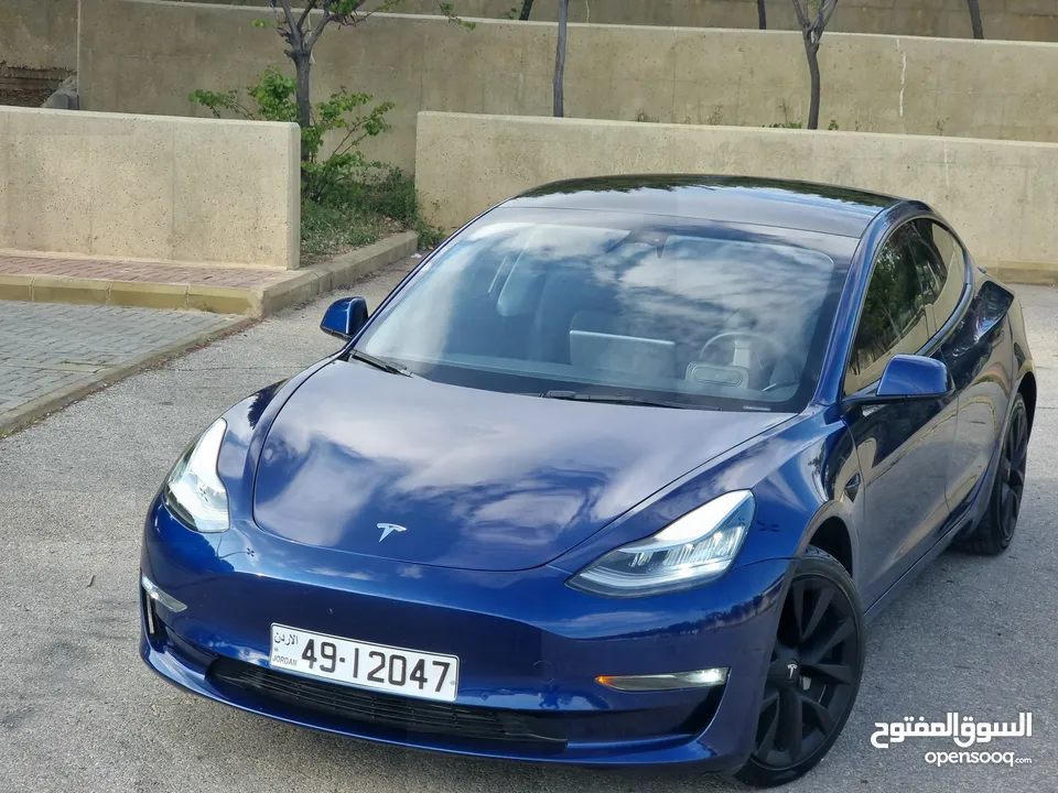 TESLA MODEL 3 2022 LONGRANGE DUALMOTOR   550KM بلشحنه الواحده