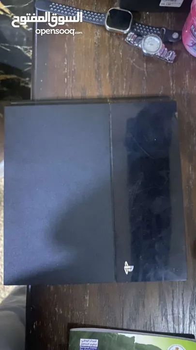 بلايستيشن 4 pro للبيع