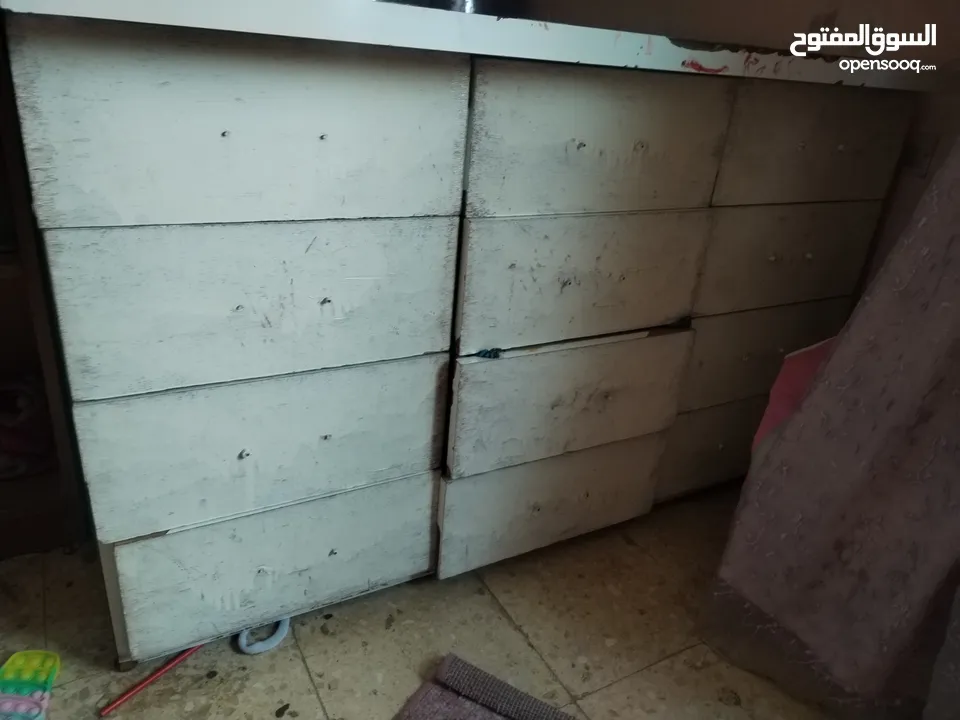 مجموعة اثاث مستعمل وكراكيب