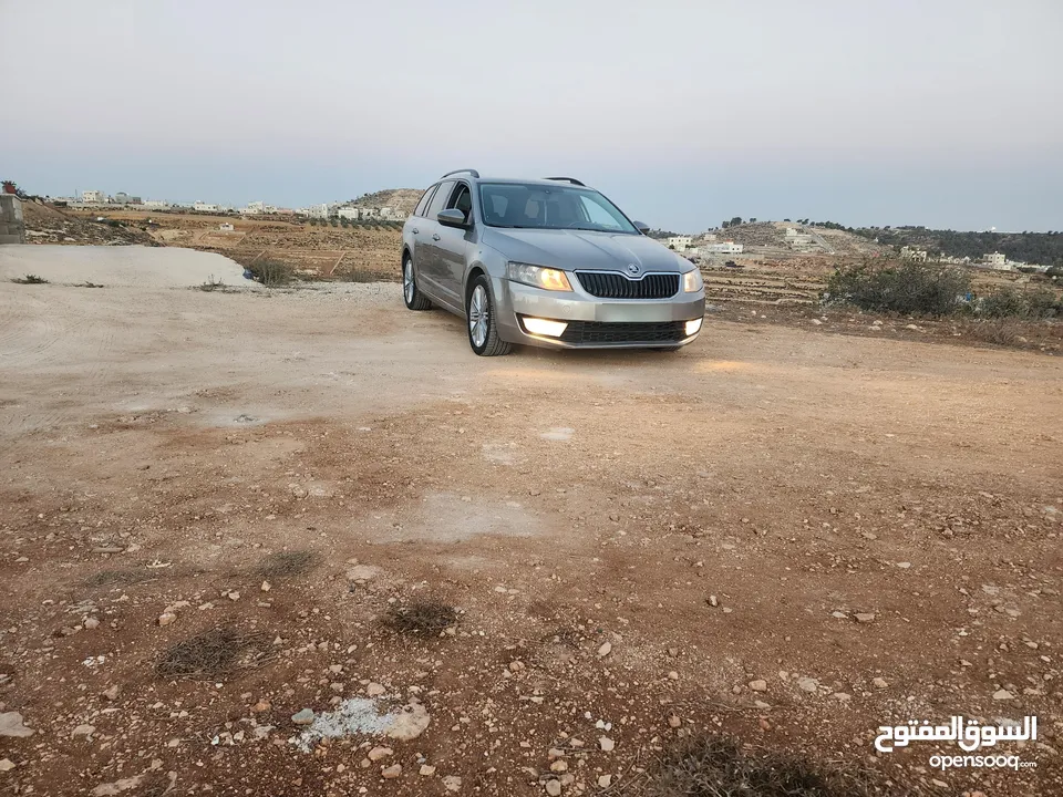 سكودا اوكتافيا ستيشن 2016 بوضع ممتاز