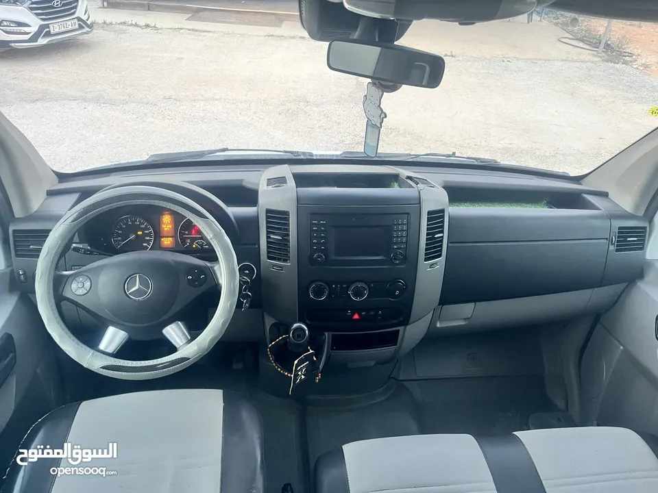 مرسيدس 519