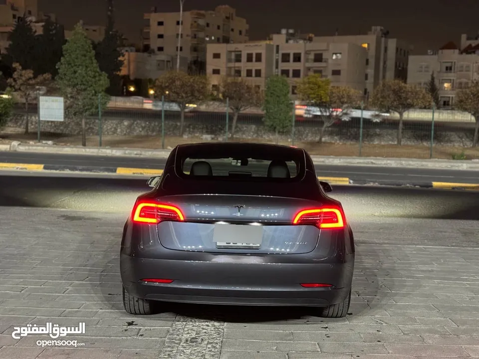 Tesla model 3 dual motor long range 2022