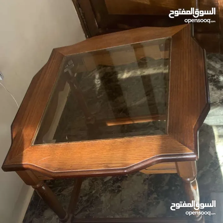 طقم طاولة وسط لغرفة جلوس مع طربيزات جانبية