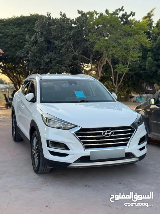 توسان 2020 ترخيص