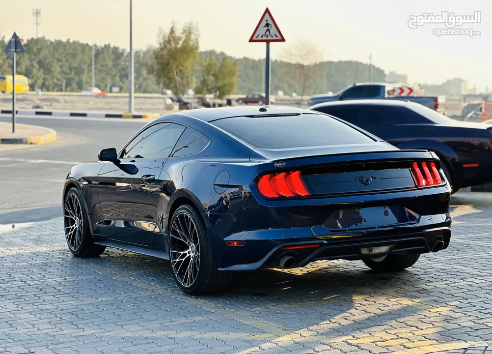 FORD MUSTANG ECOBOOST