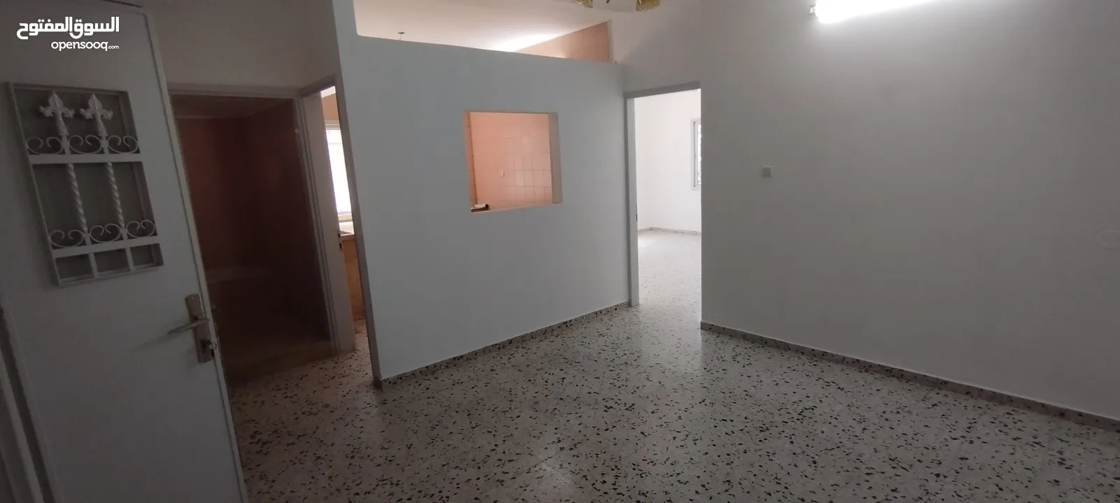 شقة سكنية صغيرة