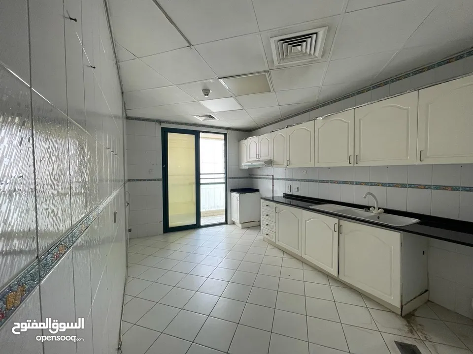 Apartments for Rent in sharjah AL majaz 1 Three master rooms and one hall 2 balconie